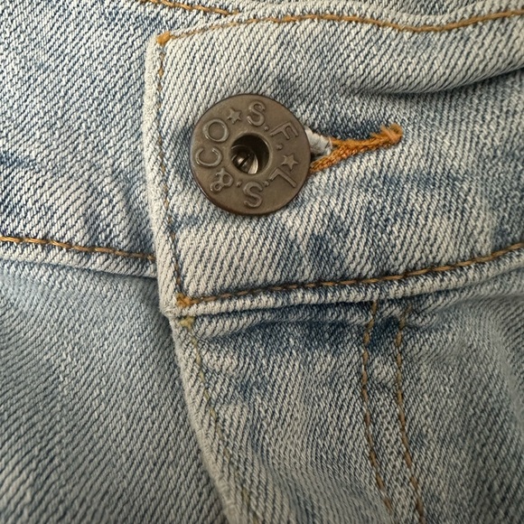 Vintage LEVIS 527s Cutoff Jean Shorts - Size 13 (Juniors) - Picture 5 of 6